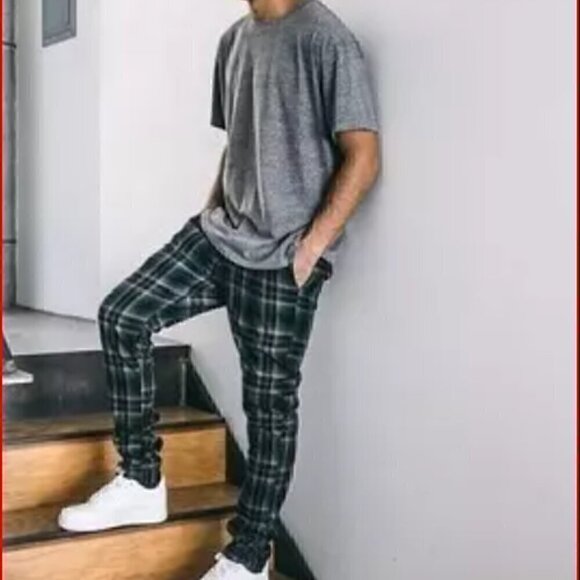 Penguin Black and Gray Check Chino's, 29 - Picture 13 of 13